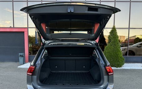 Volkswagen Tiguan II, 2020 год, 2 680 000 рублей, 24 фотография