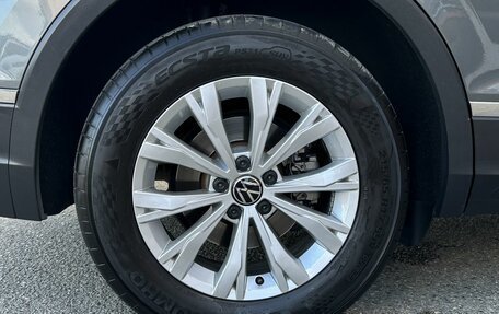 Volkswagen Tiguan II, 2020 год, 2 680 000 рублей, 23 фотография