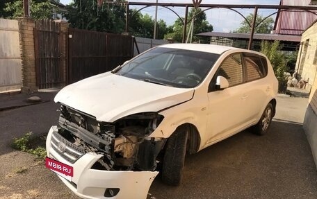 KIA cee'd I рестайлинг, 2009 год, 350 000 рублей, 2 фотография