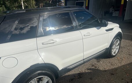 Land Rover Range Rover Evoque I, 2014 год, 2 400 000 рублей, 4 фотография