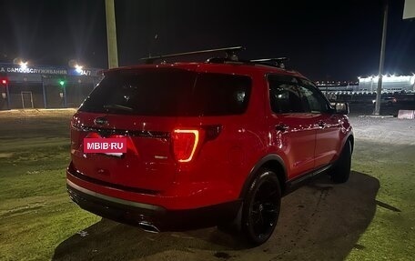 Ford Explorer VI, 2015 год, 2 300 000 рублей, 24 фотография
