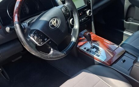 Toyota Camry, 2013 год, 1 050 000 рублей, 7 фотография
