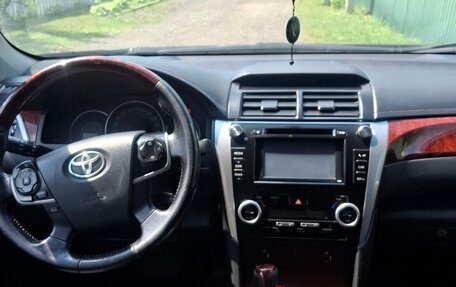 Toyota Camry, 2013 год, 1 050 000 рублей, 8 фотография