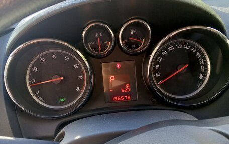 Opel Astra J, 2011 год, 750 000 рублей, 7 фотография