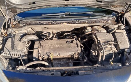Opel Astra J, 2011 год, 750 000 рублей, 15 фотография