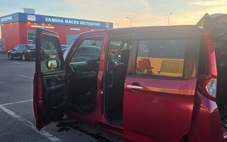 Toyota Roomy I, 2018 год, 955 000 рублей, 12 фотография