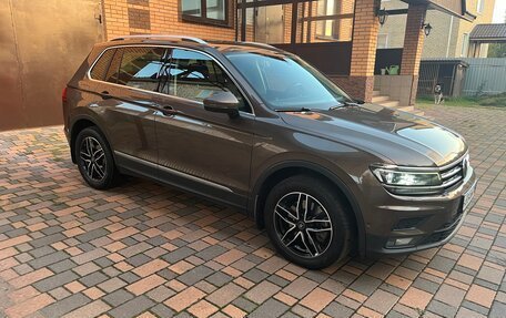 Volkswagen Tiguan II, 2020 год, 2 650 000 рублей, 4 фотография