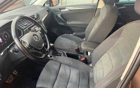 Volkswagen Tiguan II, 2020 год, 2 650 000 рублей, 10 фотография