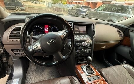 Infiniti QX70, 2017 год, 2 780 000 рублей, 6 фотография