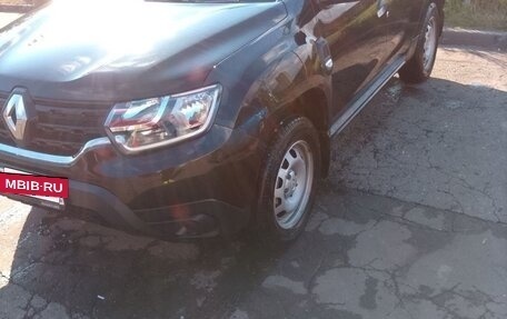 Renault Duster, 2021 год, 2 200 000 рублей, 21 фотография