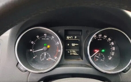 Skoda Yeti I рестайлинг, 2012 год, 550 000 рублей, 8 фотография