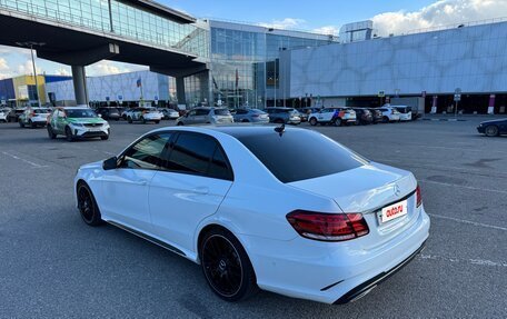 Mercedes-Benz E-Класс, 2013 год, 2 100 000 рублей, 3 фотография