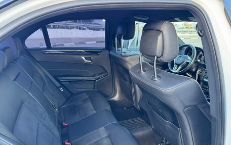 Mercedes-Benz E-Класс, 2013 год, 2 100 000 рублей, 21 фотография