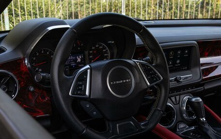 Chevrolet Camaro VI, 2018 год, 2 980 000 рублей, 19 фотография