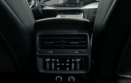 Audi Q7, 2019 год, 5 899 000 рублей, 14 фотография