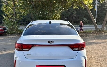 KIA Rio IV, 2020 год, 1 499 000 рублей, 6 фотография