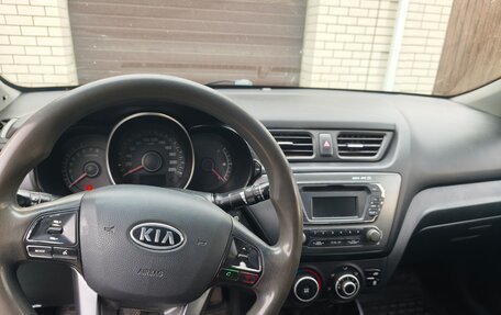 KIA Rio III рестайлинг, 2012 год, 650 000 рублей, 6 фотография