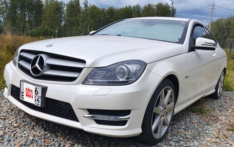 Mercedes-Benz C-Класс, 2012 год, 1 250 000 рублей, 2 фотография