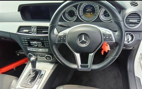 Mercedes-Benz C-Класс, 2012 год, 1 250 000 рублей, 15 фотография