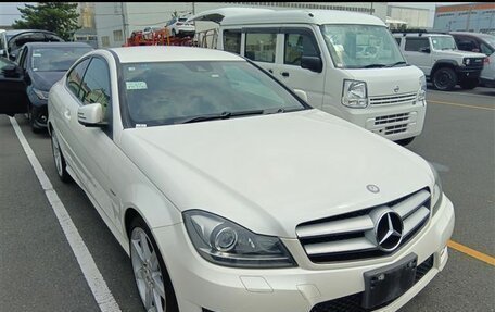 Mercedes-Benz C-Класс, 2012 год, 1 250 000 рублей, 11 фотография