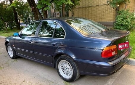 BMW 5 серия, 2003 год, 1 000 000 рублей, 4 фотография