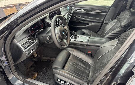 BMW 7 серия, 2017 год, 3 750 000 рублей, 12 фотография