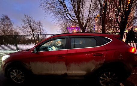 Hyundai Tucson III, 2016 год, 1 750 000 рублей, 3 фотография