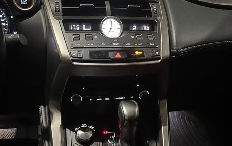 Lexus NX I, 2017 год, 3 100 000 рублей, 6 фотография