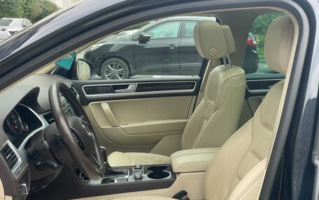 Volkswagen Touareg III, 2015 год, 2 800 000 рублей, 7 фотография