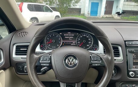 Volkswagen Touareg III, 2015 год, 2 800 000 рублей, 28 фотография