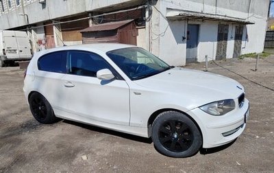 BMW 1 серия, 2011 год, 900 000 рублей, 1 фотография