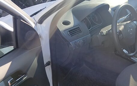 Opel Astra H, 2011 год, 530 000 рублей, 3 фотография