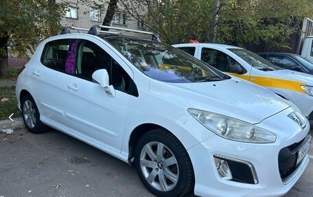 Peugeot 308 II, 2012 год, 690 000 рублей, 12 фотография