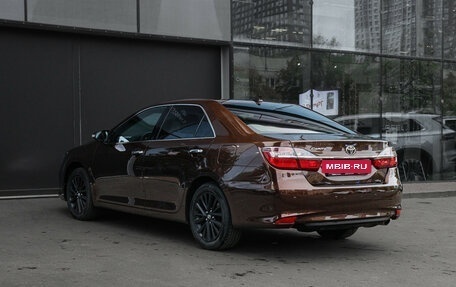 Toyota Camry, 2017 год, 2 250 000 рублей, 6 фотография