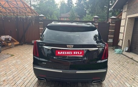 Cadillac XT5 I рестайлинг, 2022 год, 3 700 000 рублей, 6 фотография