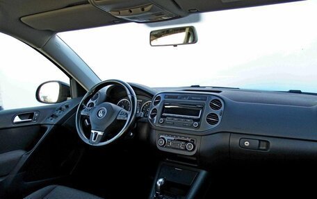 Volkswagen Tiguan I, 2015 год, 1 368 000 рублей, 10 фотография