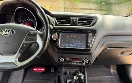 KIA Rio III рестайлинг, 2015 год, 1 000 000 рублей, 13 фотография