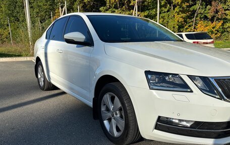 Skoda Octavia, 2019 год, 1 890 000 рублей, 6 фотография