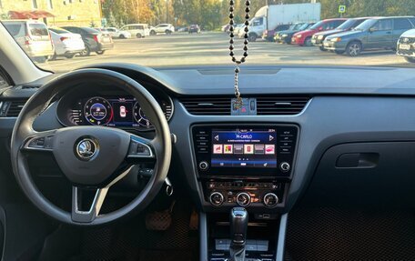 Skoda Octavia, 2019 год, 1 890 000 рублей, 10 фотография