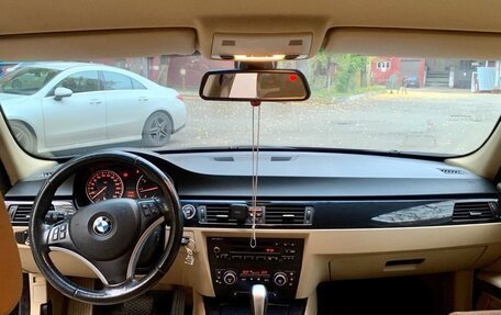 BMW 3 серия, 2009 год, 650 000 рублей, 3 фотография