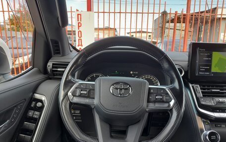Toyota Land Cruiser, 2021 год, 8 798 000 рублей, 22 фотография