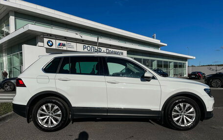Volkswagen Tiguan II, 2018 год, 2 497 000 рублей, 4 фотография