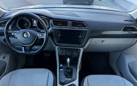 Volkswagen Tiguan II, 2018 год, 2 497 000 рублей, 12 фотография