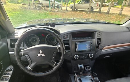 Mitsubishi Pajero IV, 2008 год, 1 190 000 рублей, 11 фотография