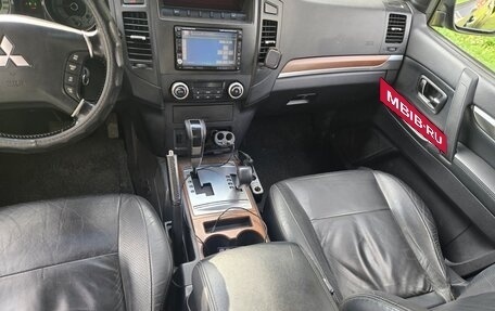Mitsubishi Pajero IV, 2008 год, 1 190 000 рублей, 14 фотография