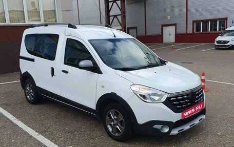 Renault Dokker, 2019 год, 1 250 000 рублей, 4 фотография