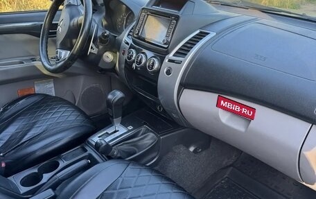 Mitsubishi Pajero Sport II рестайлинг, 2015 год, 1 700 000 рублей, 14 фотография