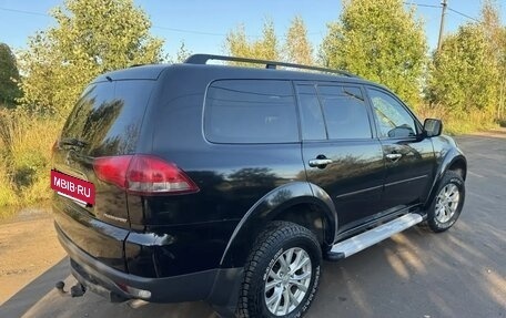 Mitsubishi Pajero Sport II рестайлинг, 2015 год, 1 700 000 рублей, 13 фотография