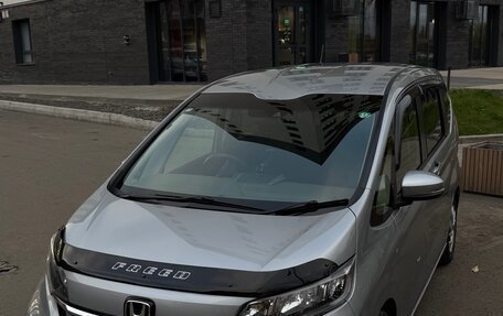 Honda Freed II, 2020 год, 1 840 000 рублей, 4 фотография