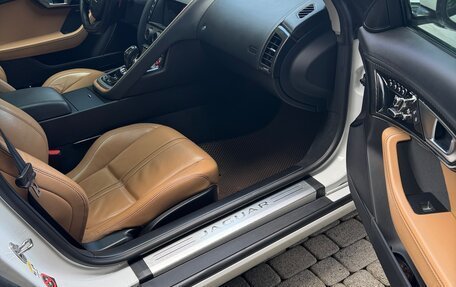 Jaguar F-Type I рестайлинг 2, 2015 год, 4 600 000 рублей, 9 фотография